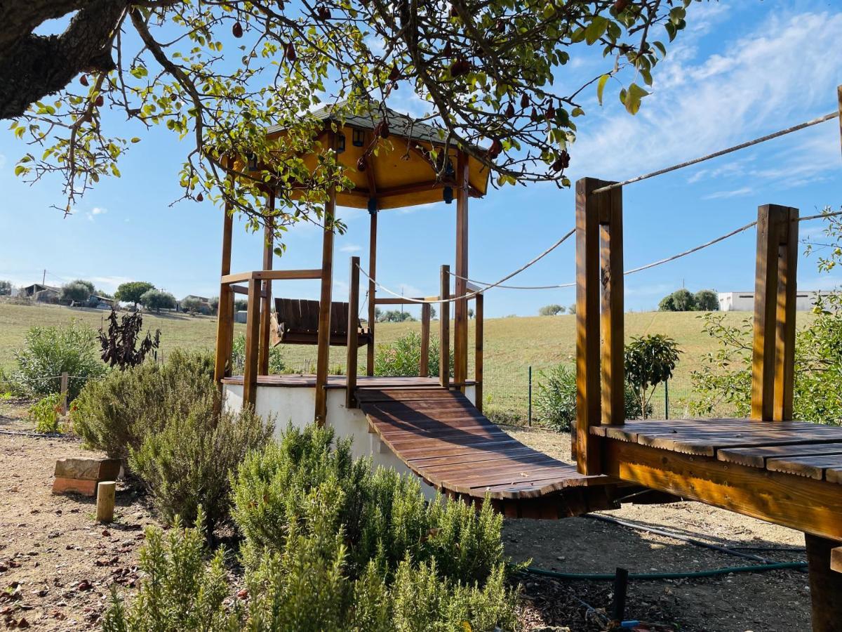 Glamping Turquesa, Feel And Relax In A Wood House Guest House Corredoura Bagian luar foto